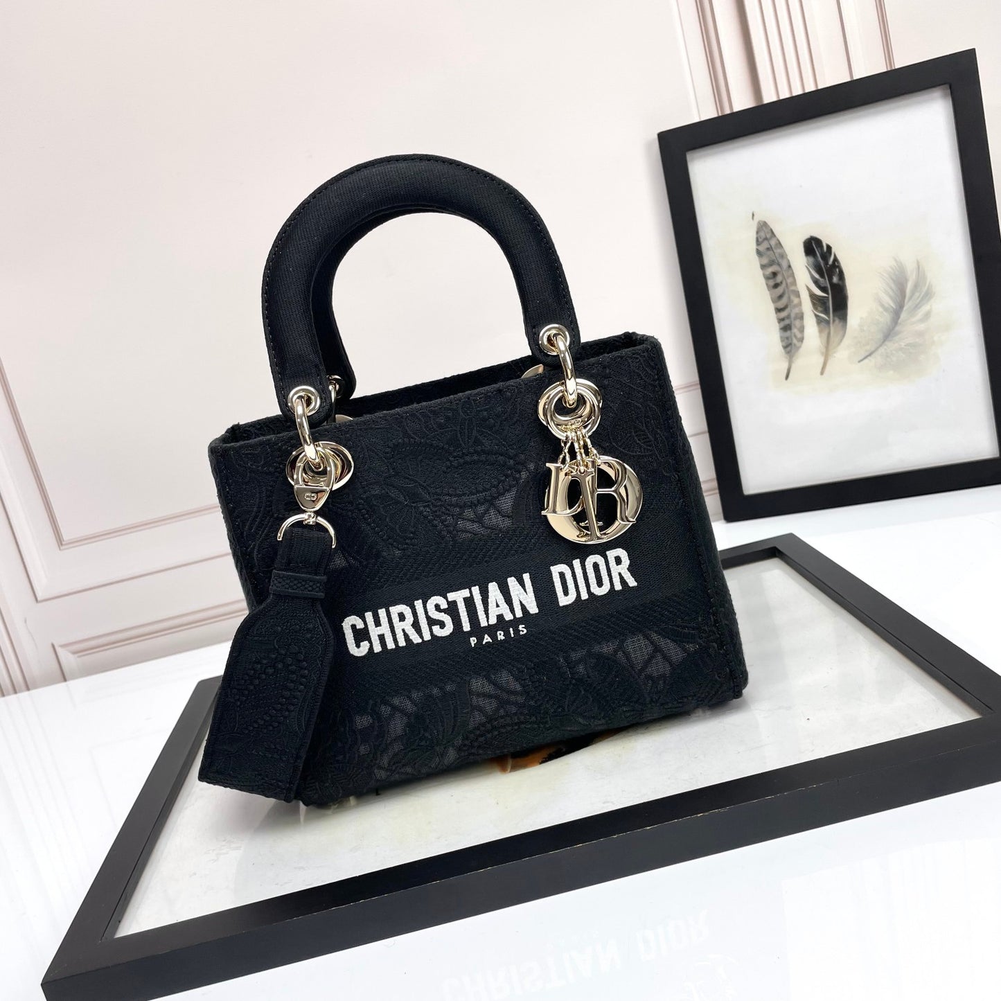 Christian Dior Medium Lady D-Lite Bag - Black Cannage Embroidery