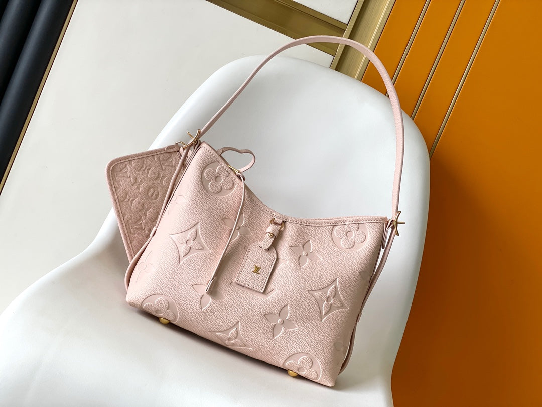 Elegant Light Pink Faux Leather Shoulder Bag for Women - Stylish Everyday Handbag