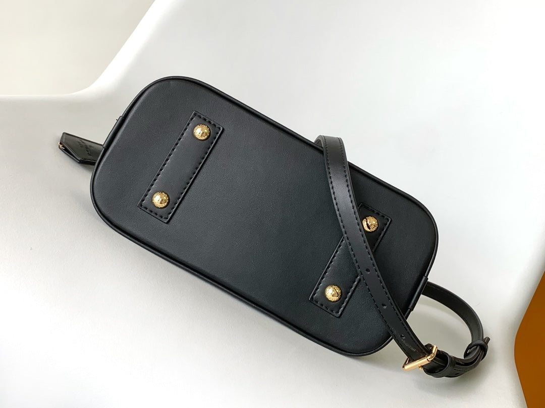 Louis Vuitton Alma BB Malletage Handbag - White and Black Leather