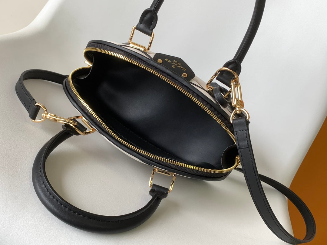 Louis Vuitton Alma BB Malletage Handbag - White and Black Leather