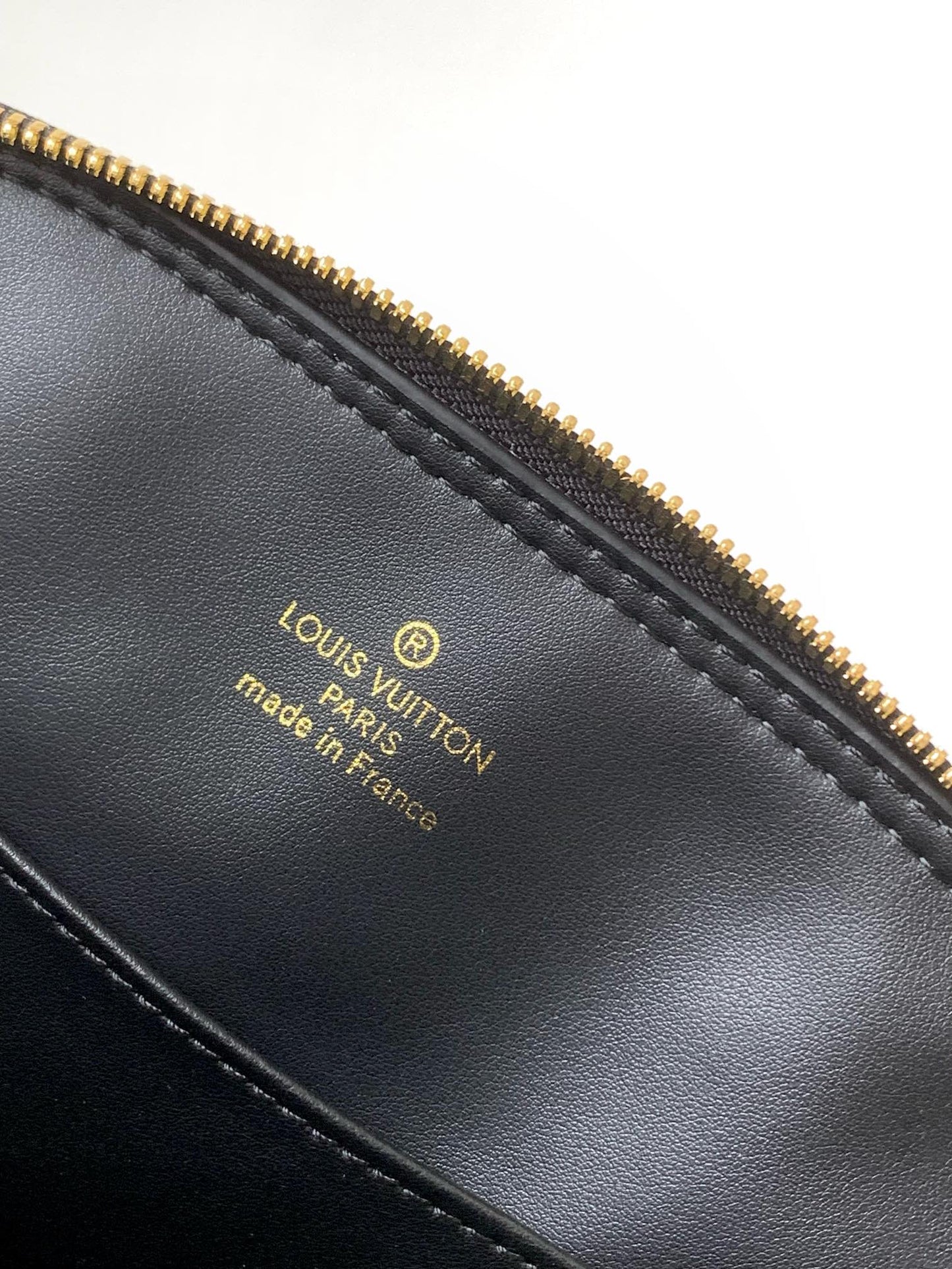 Louis Vuitton Alma BB Malletage Handbag - White and Black Leather