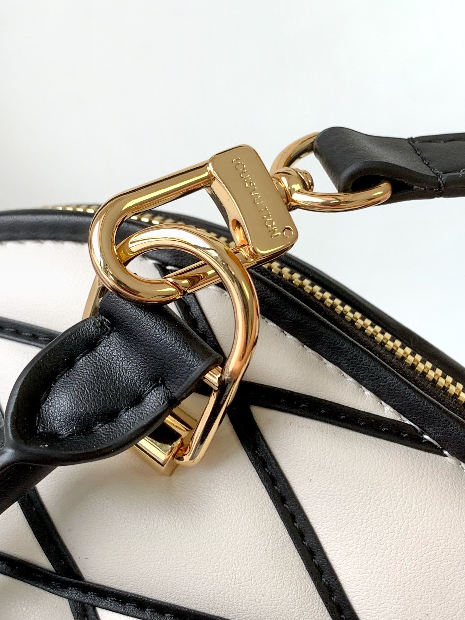 Louis Vuitton Alma BB Malletage Handbag - White and Black Leather