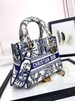 Christian Dior Medium Lady D-Lite Bag Blue Toile de Jouy Reverse Embroidery