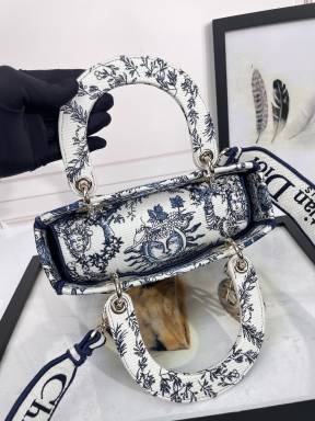 Christian Dior Medium Lady D-Lite Bag Blue Toile de Jouy Reverse Embroidery