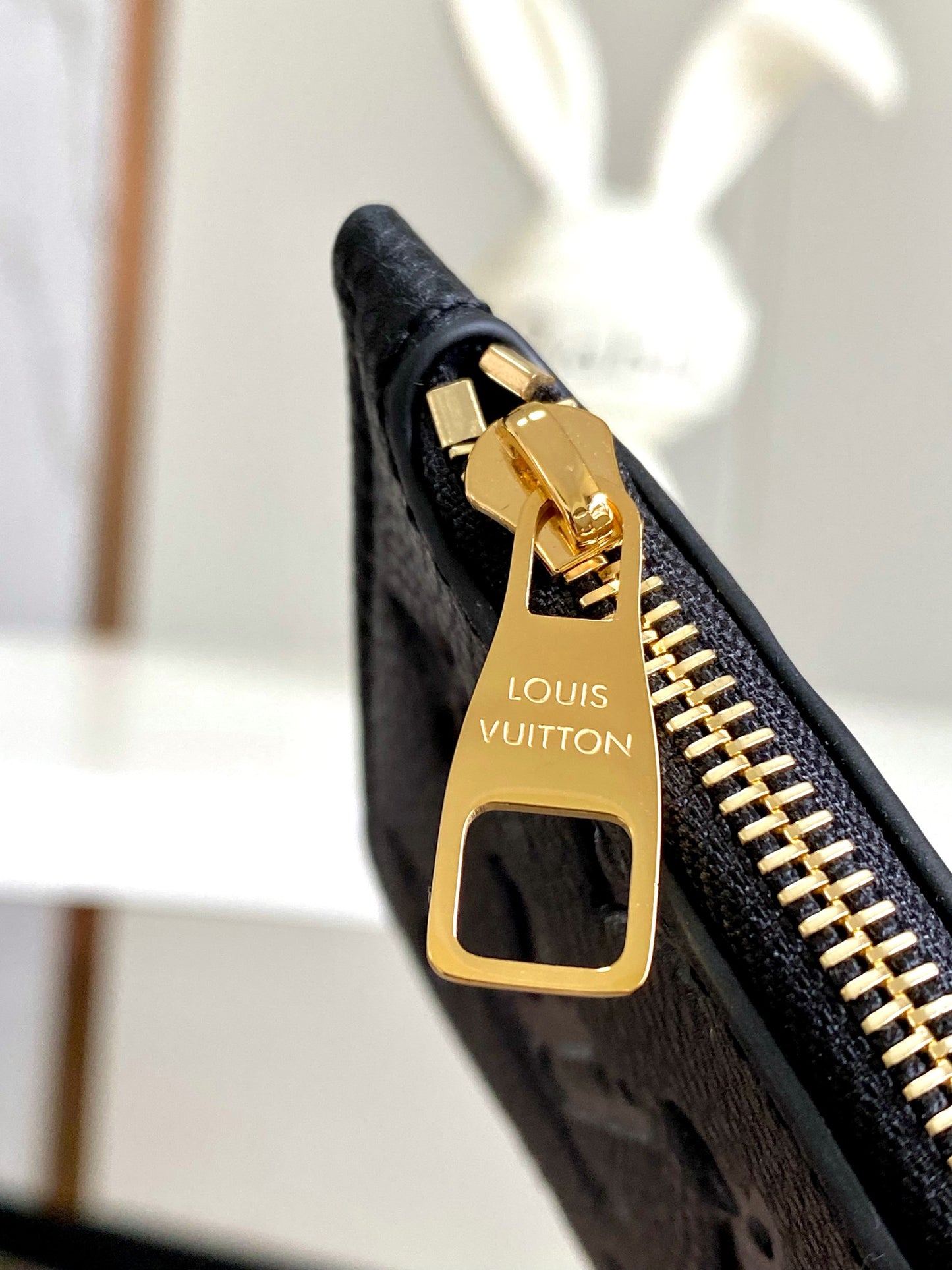 Louis Vuitton Monogram Empreinte Leather Hobo Bag - Black