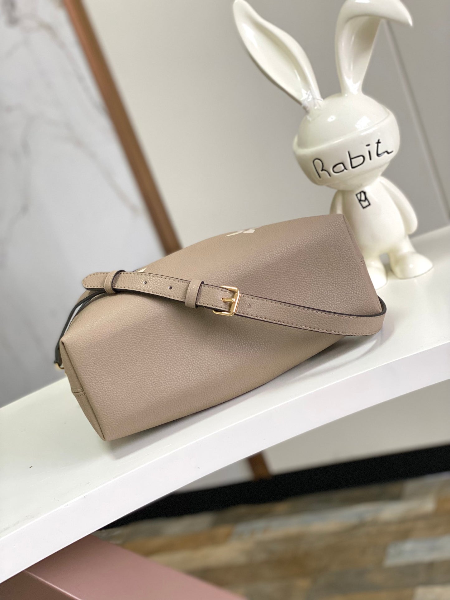 Louis Vuitton Muria Bucket Bag - Monogram Empreinte Leather - Tourterelle/Crème