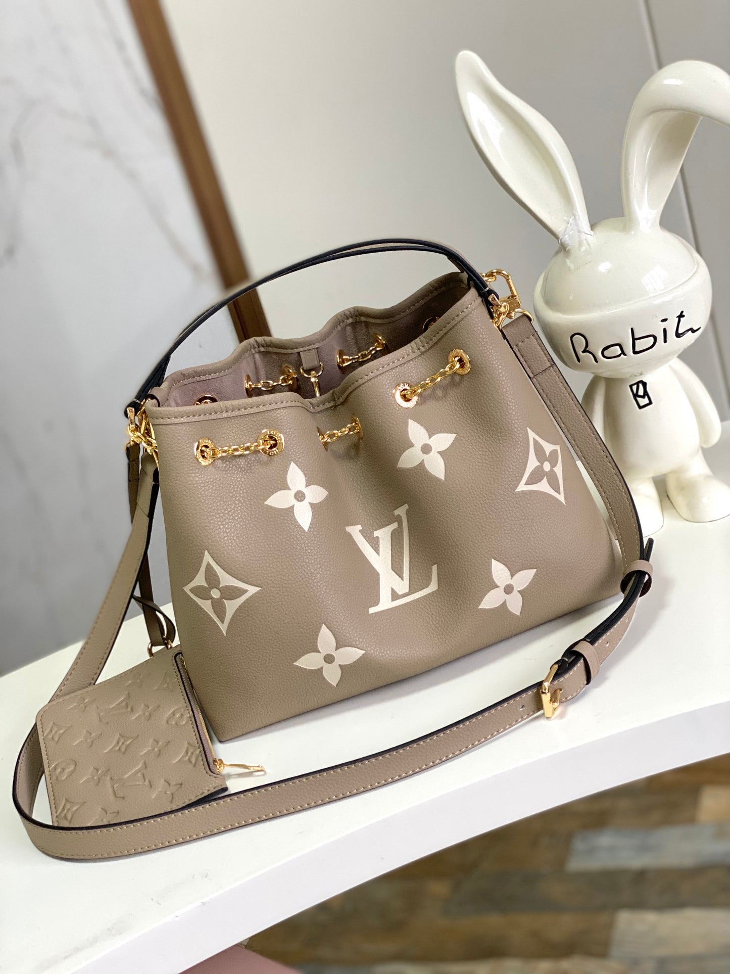 Louis Vuitton Muria Bucket Bag - Monogram Empreinte Leather - Tourterelle/Crème