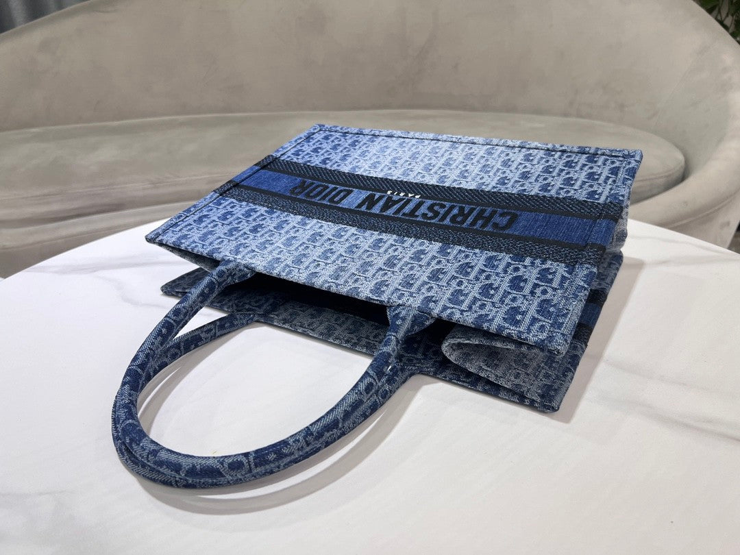 Christian Dior Large Book Tote Blue Dior Oblique Embroidery