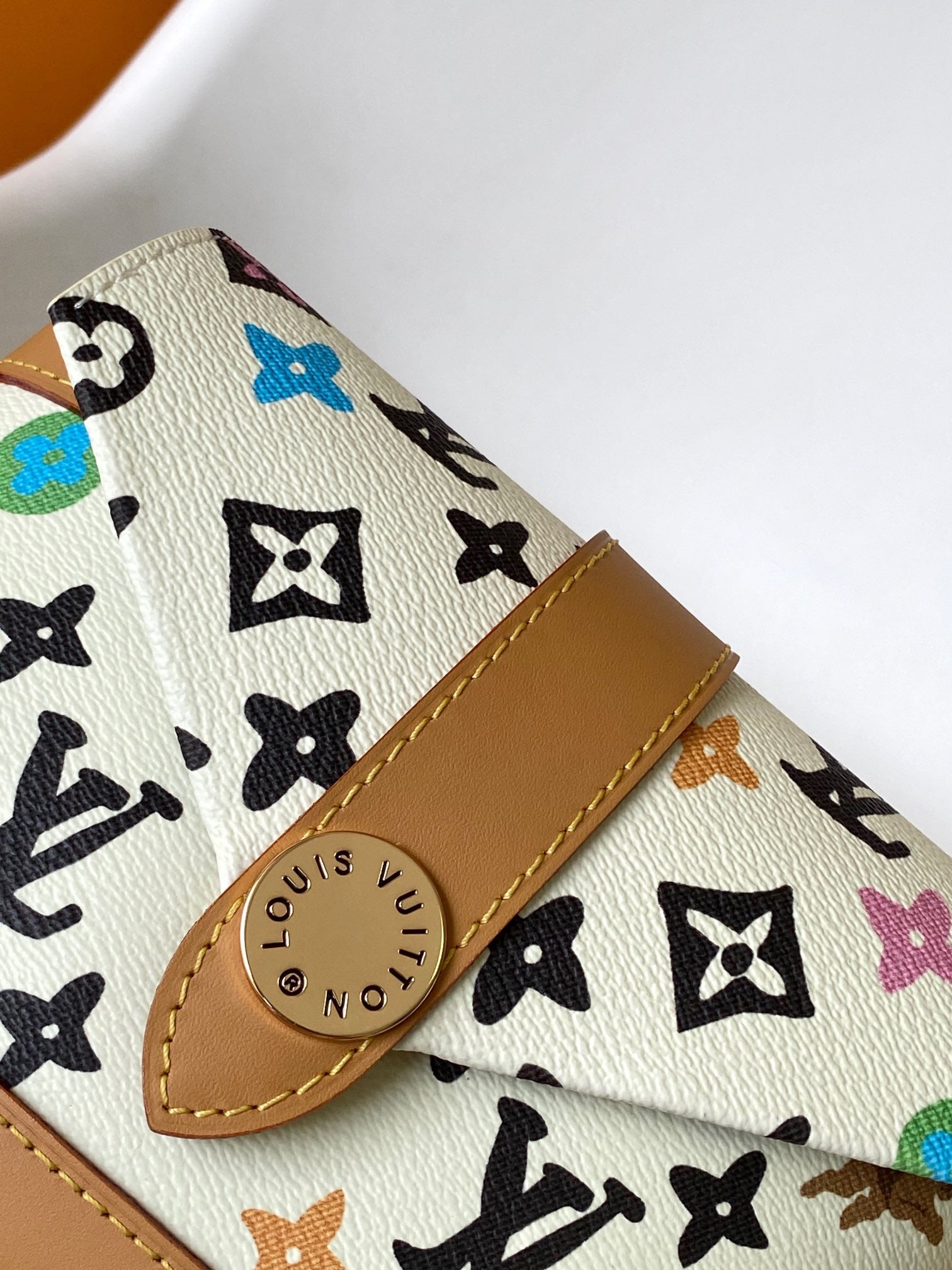 Louis Vuitton Multicolor Monogram White Leather Crossbody Shoulder Bag