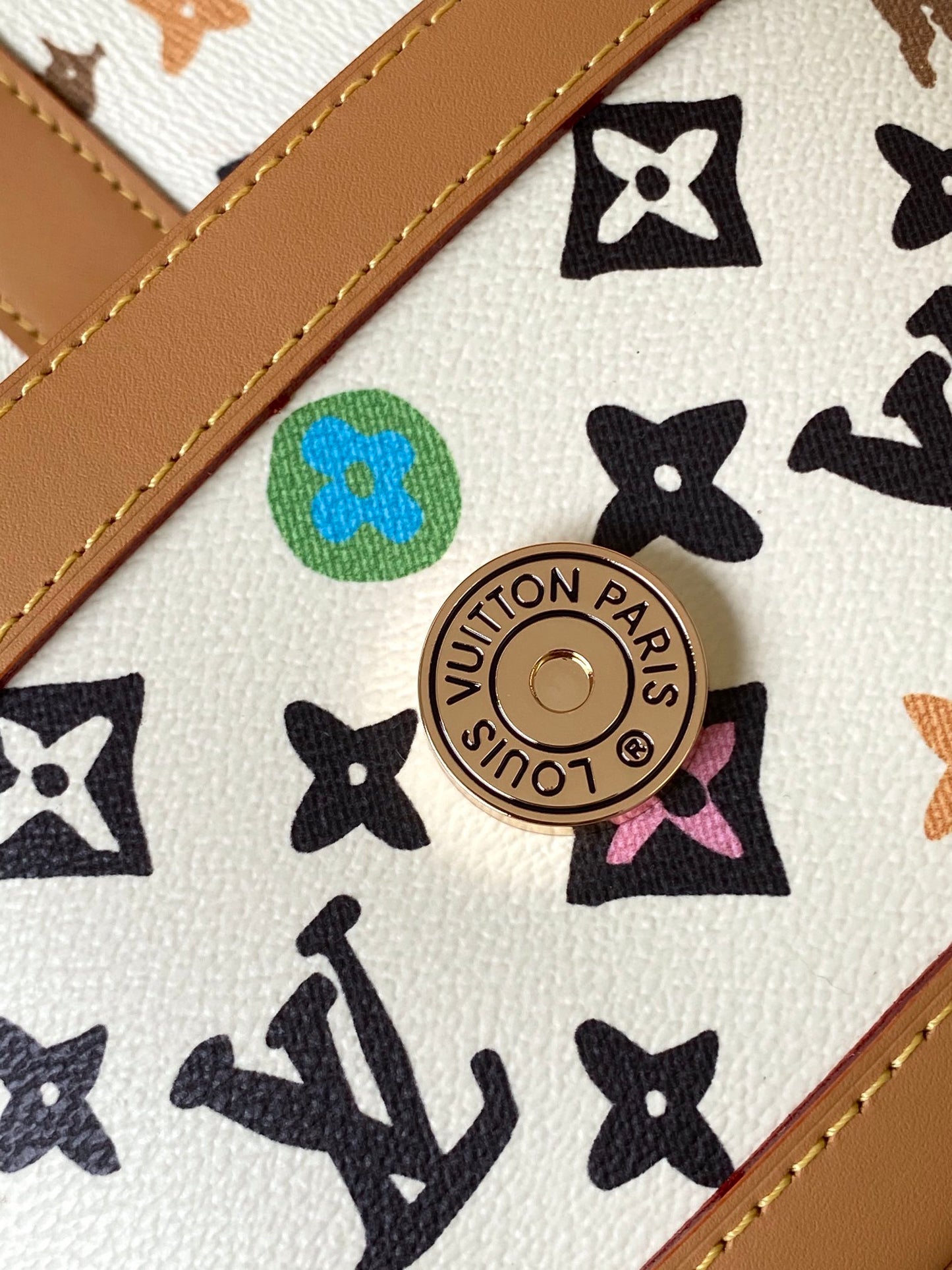Louis Vuitton Multicolor Monogram White Leather Crossbody Shoulder Bag