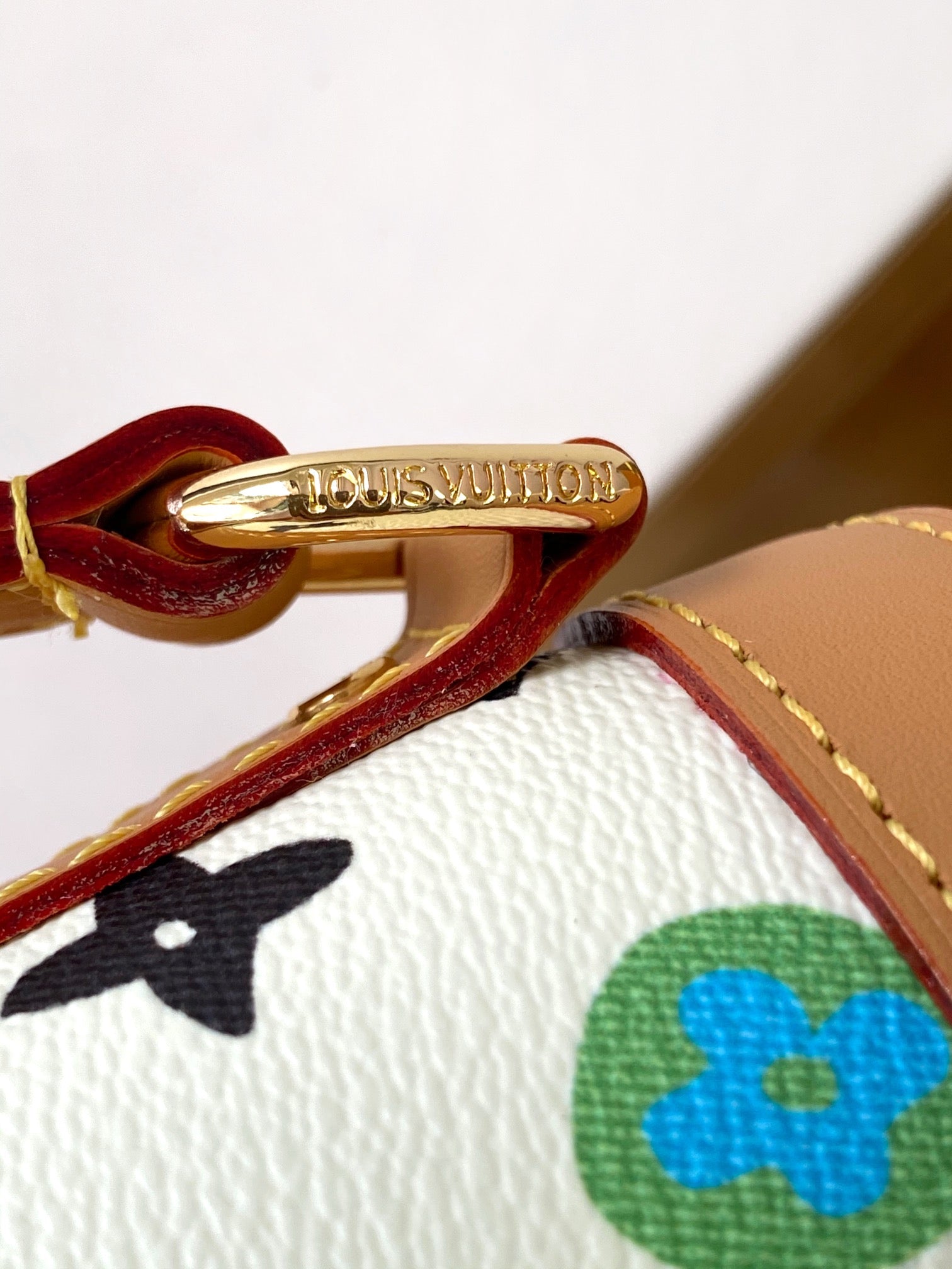 Louis Vuitton Multicolor Monogram White Leather Crossbody Shoulder Bag