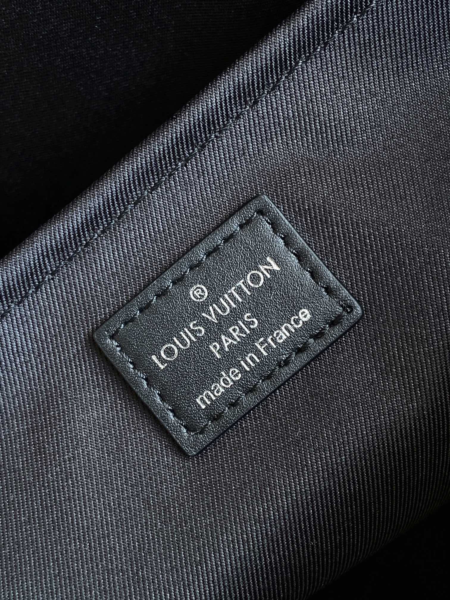 Louis Vuitton Grand Sac Monogram Eclipse Canvas Tote Bag Black