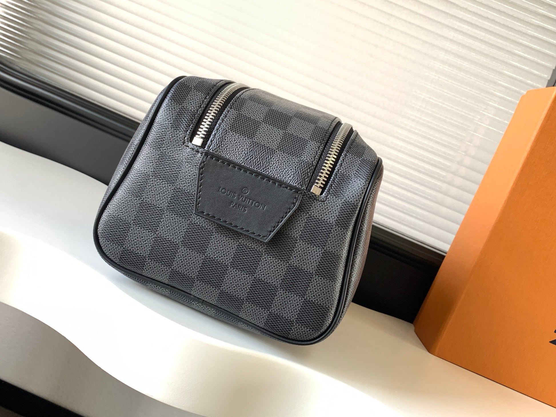 Louis Vuitton Damier Graphite Canvas Toiletry Bag GM