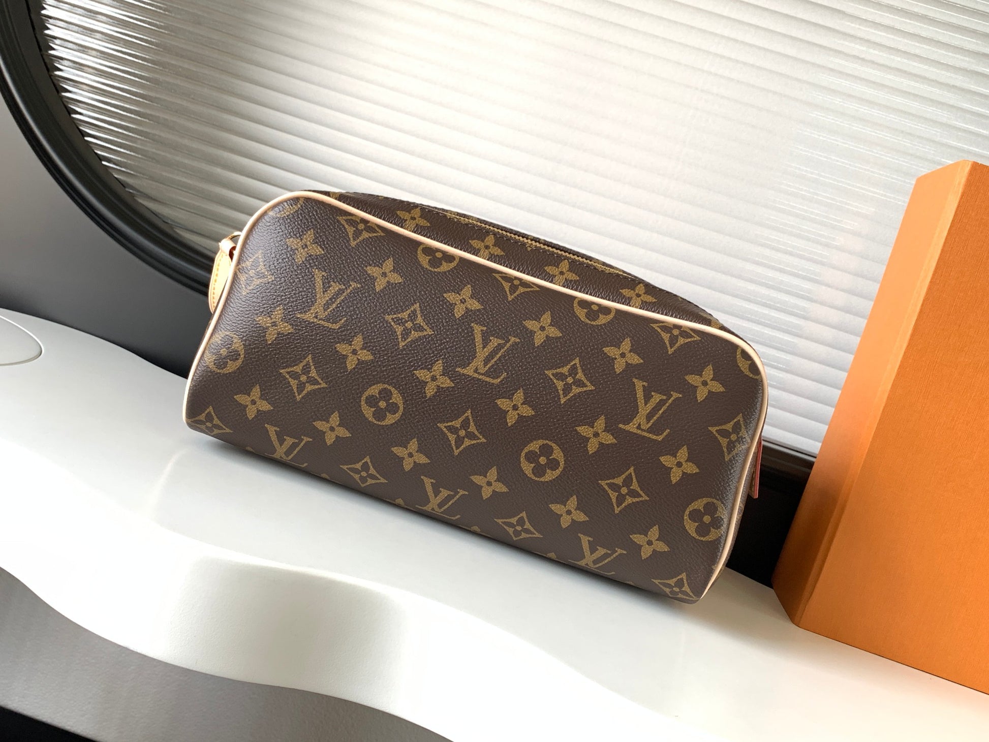 Louis Vuitton Monogram Canvas Toiletry Bag Pouch