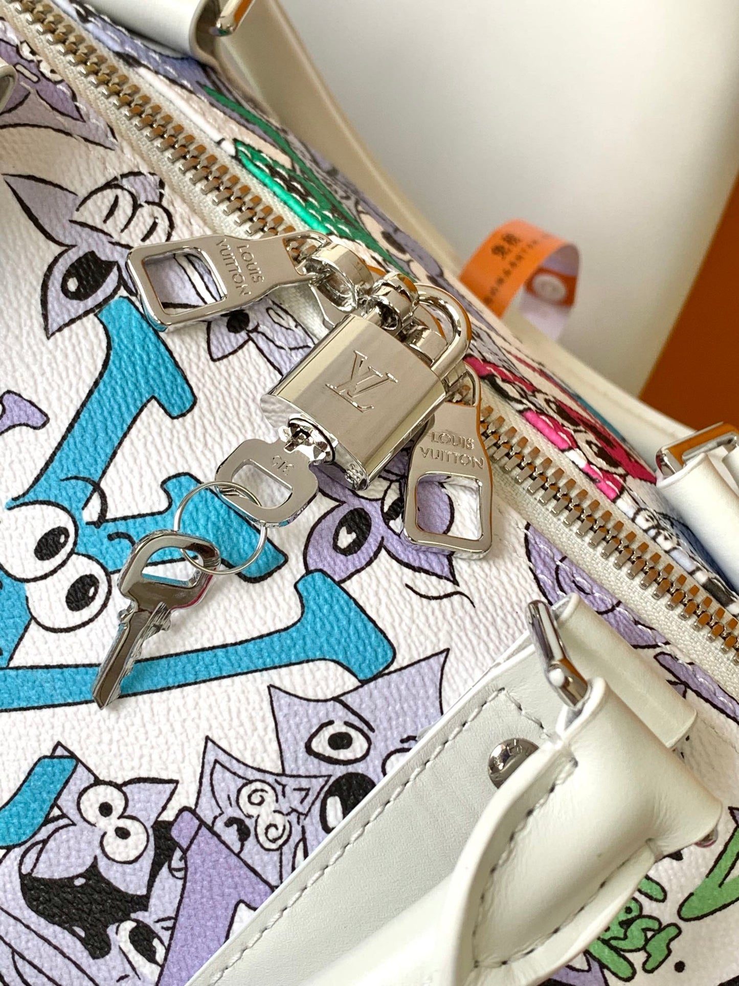 Louis Vuitton Keepall Bandoulière 50 LV Friends White Virgil Abloh