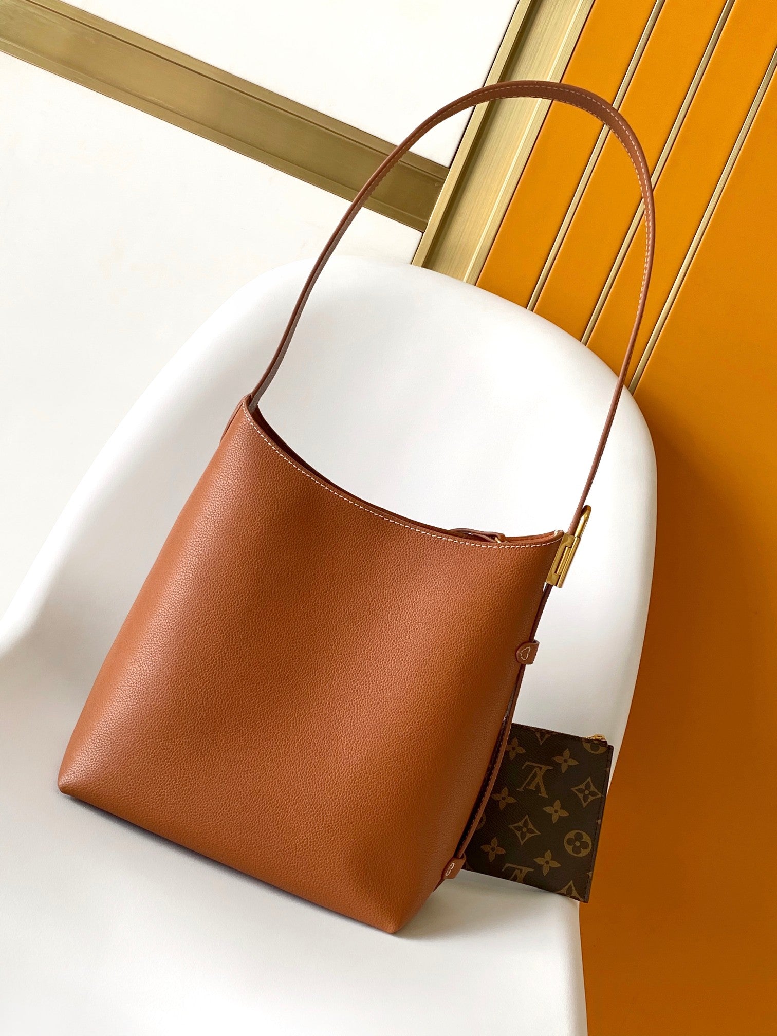 Saint Laurent Le 5 à 7 Supple Large Brown Grained Leather Shoulder Bag