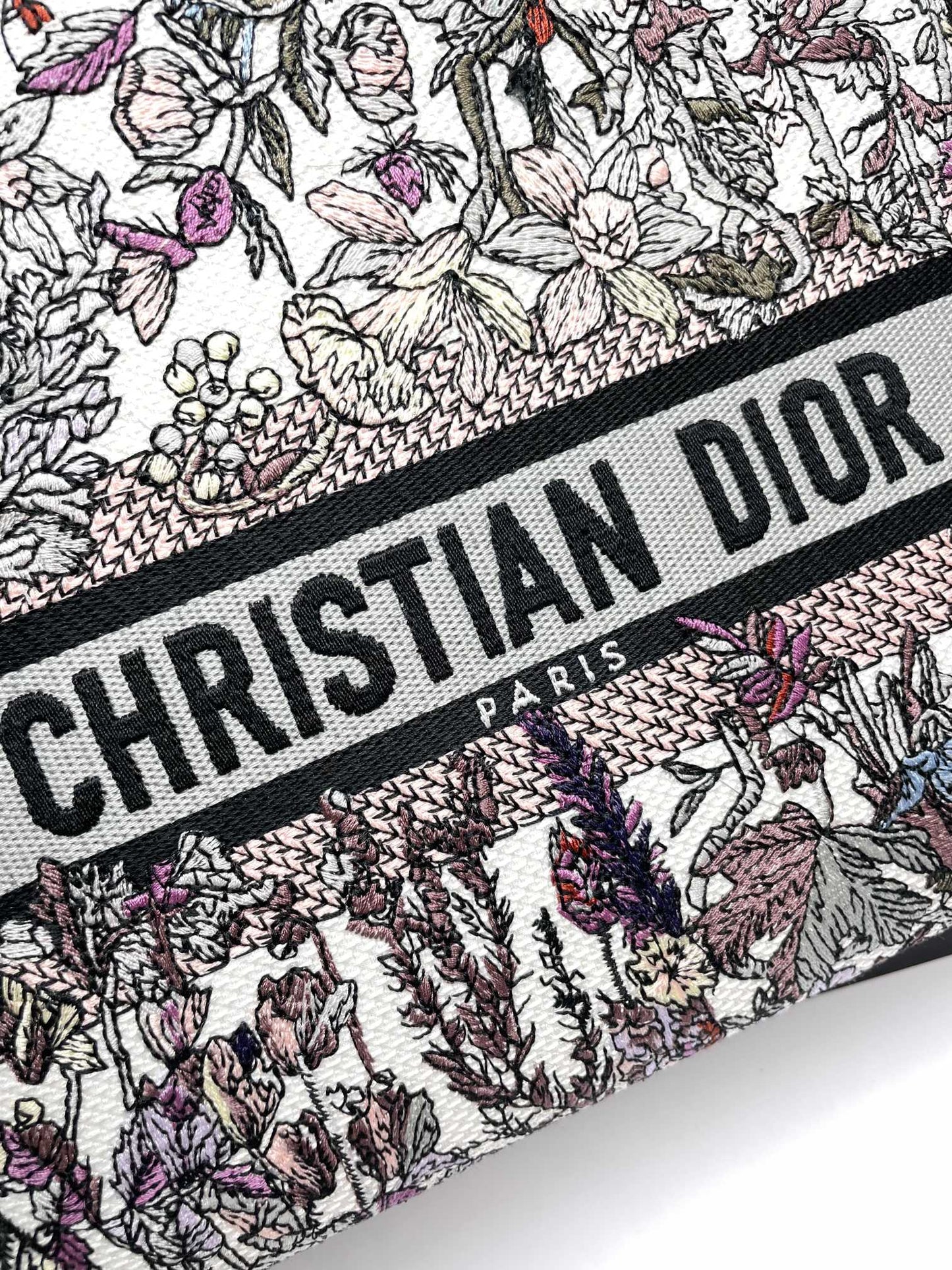 Christian Dior Lady D-Lite Medium Embroidered Floral Handbag