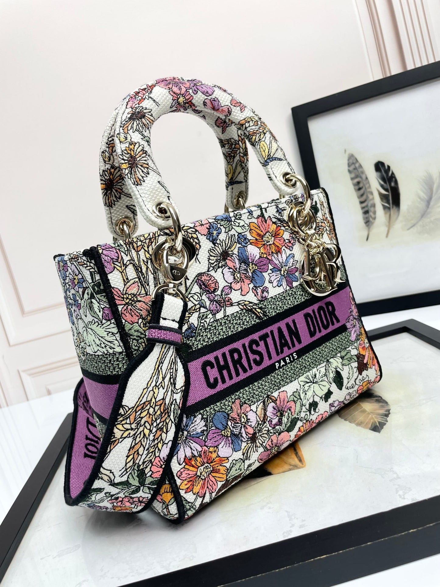 Christian Dior Lady D-Lite Embroidered Floral Handbag - Multicolor
