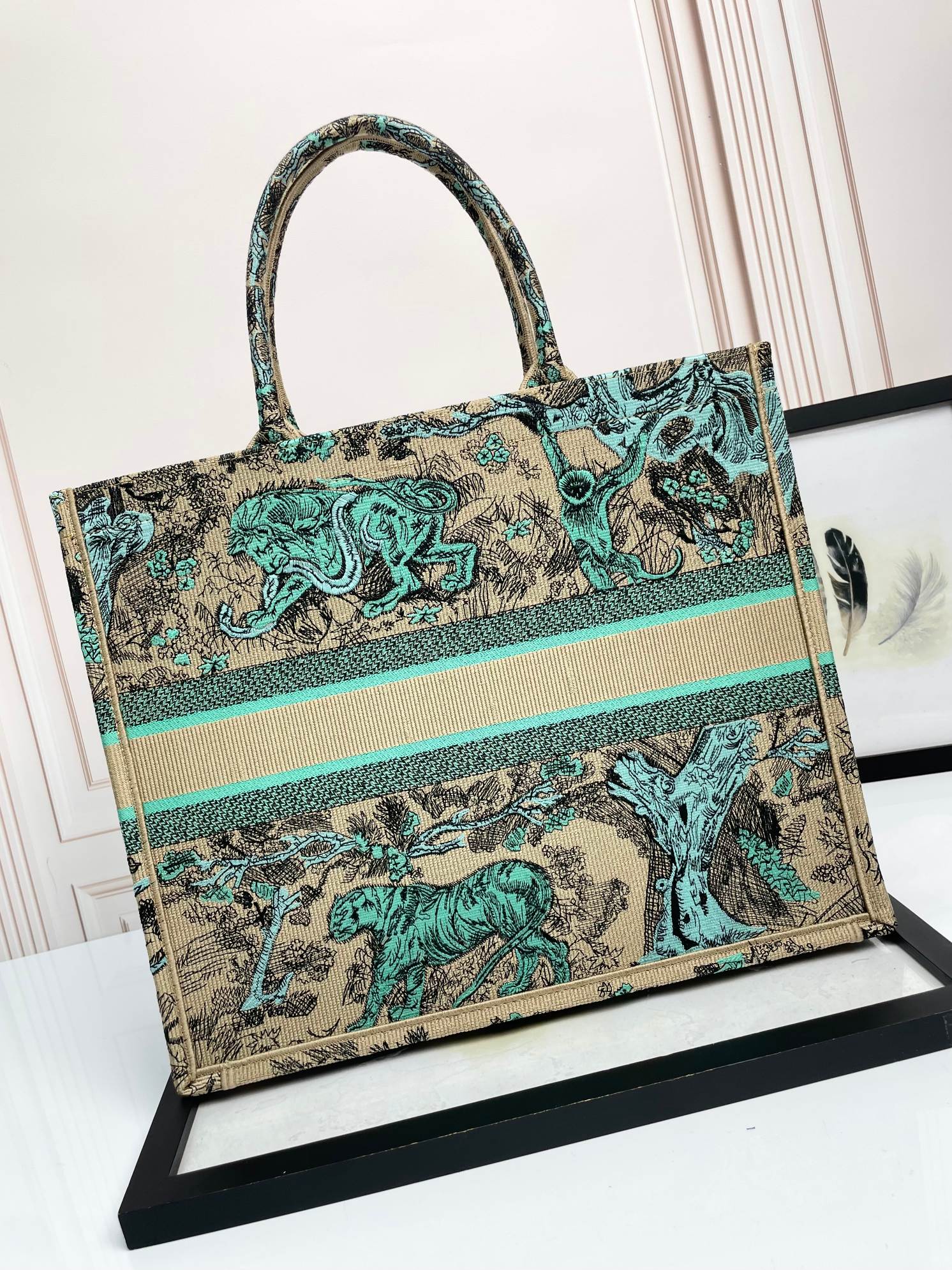 Christian Dior Book Tote - Toile de Jouy Animals Canvas Bag - Beige &amp; Green