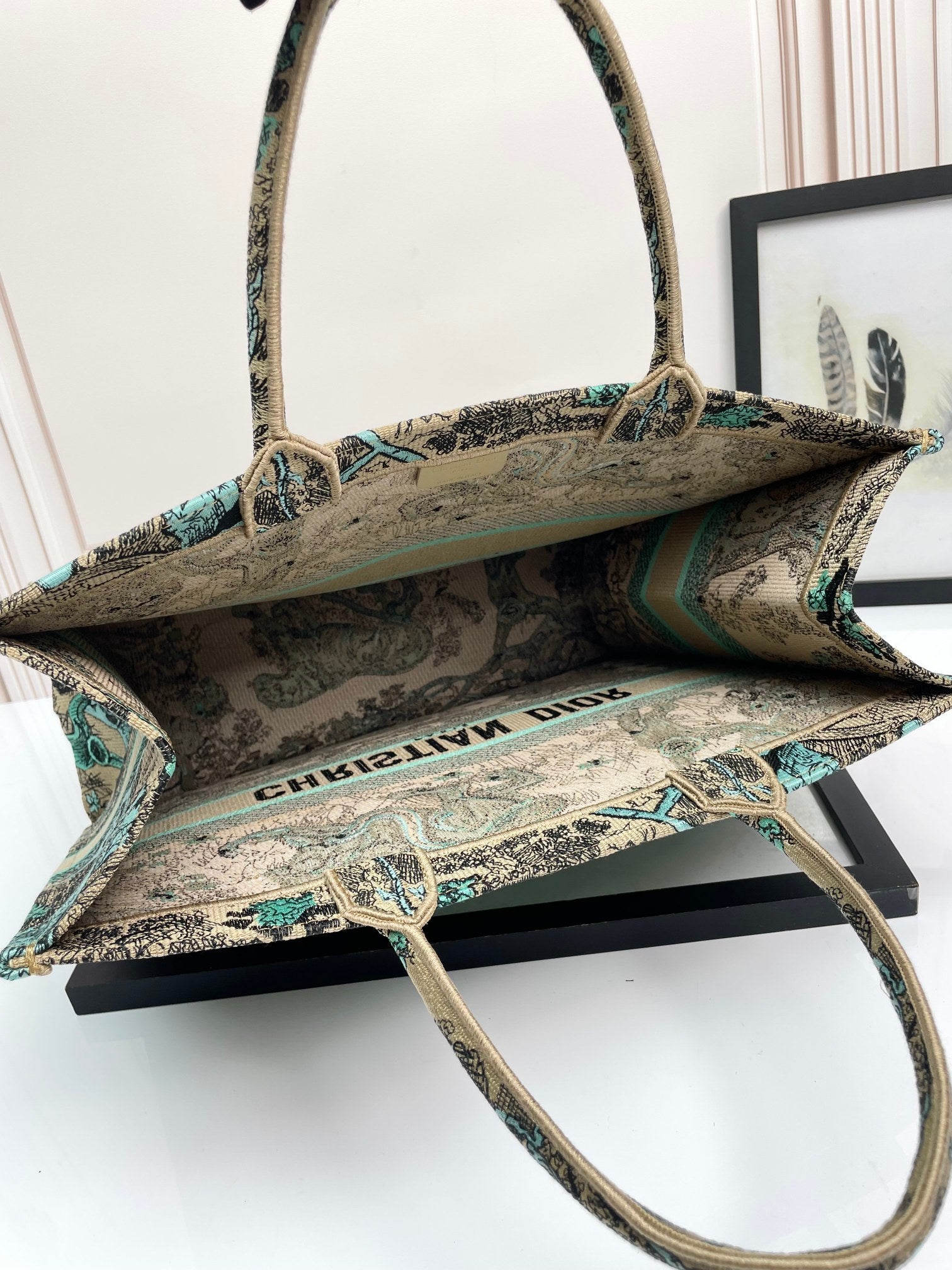 Christian Dior Book Tote - Toile de Jouy Animals Canvas Bag - Beige &amp; Green