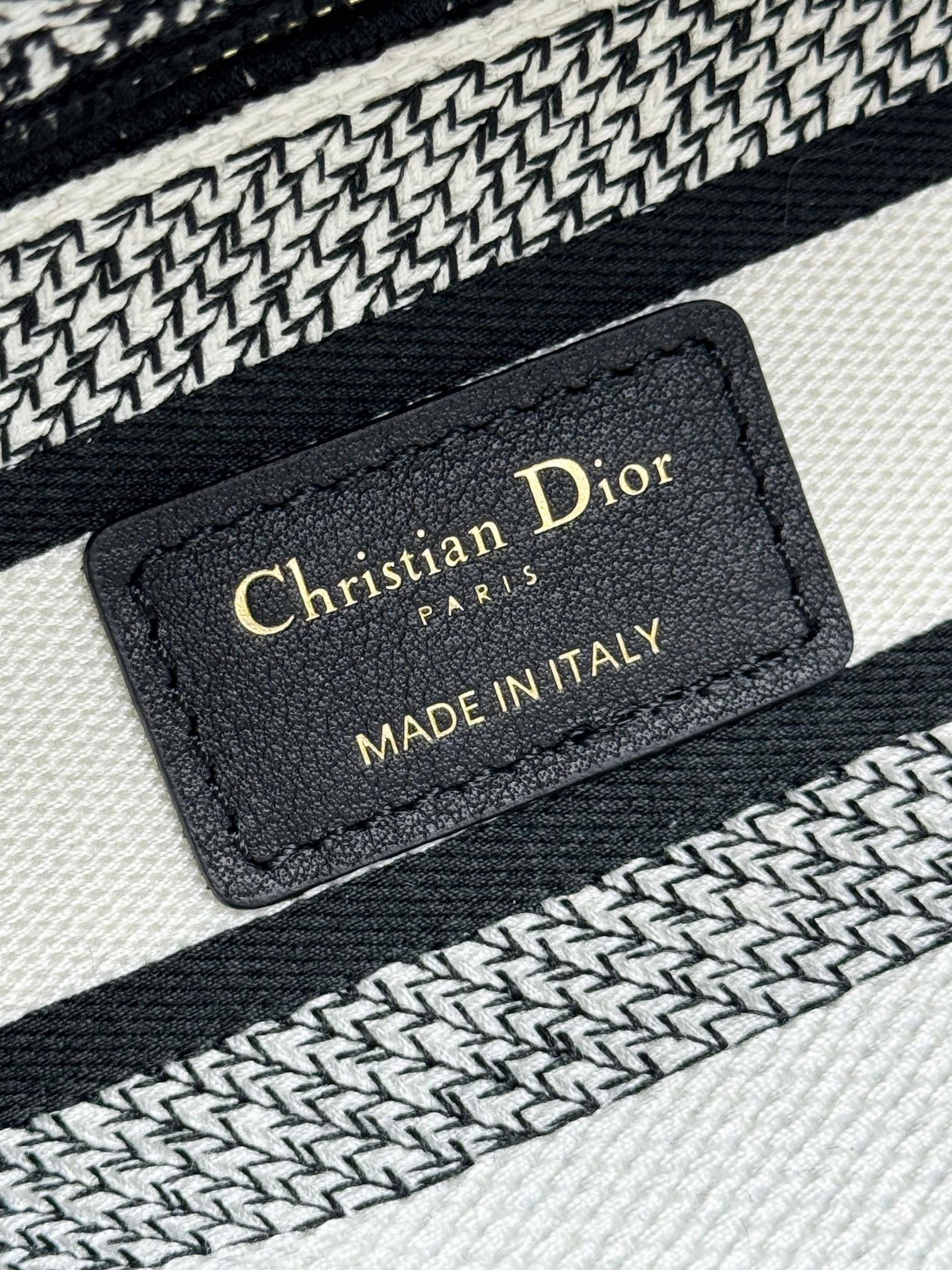 Christian Dior Lady D-Lite Bag Toile de Jouy Embroidery Handbag - White & Black