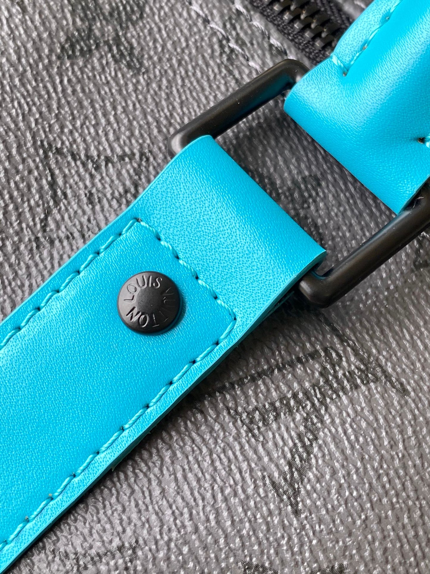 Louis Vuitton Keepall Bandoulière 50 Monogram Eclipse Canvas Turquoise