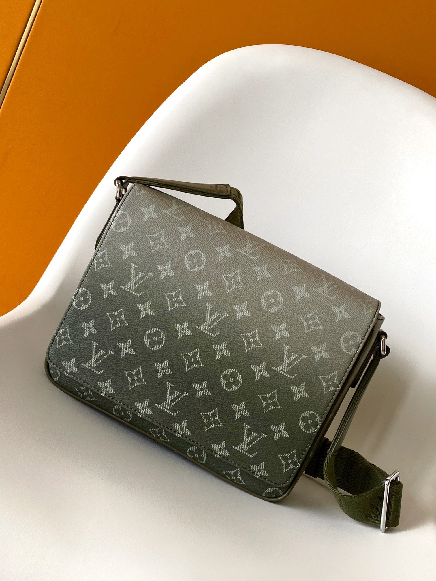 Louis Vuitton Voyager Messenger Bag - Monogram Gradient Grey
