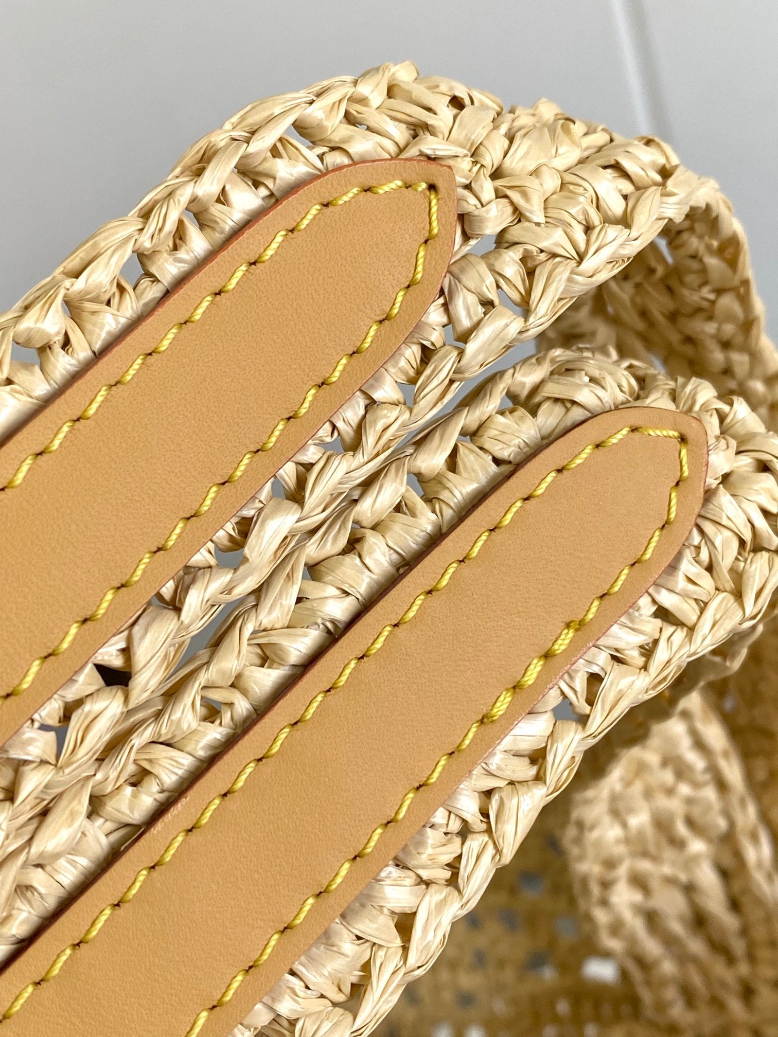 Louis Vuitton Onthego GM Raffia Crochet Tote Bag - Natural Beige