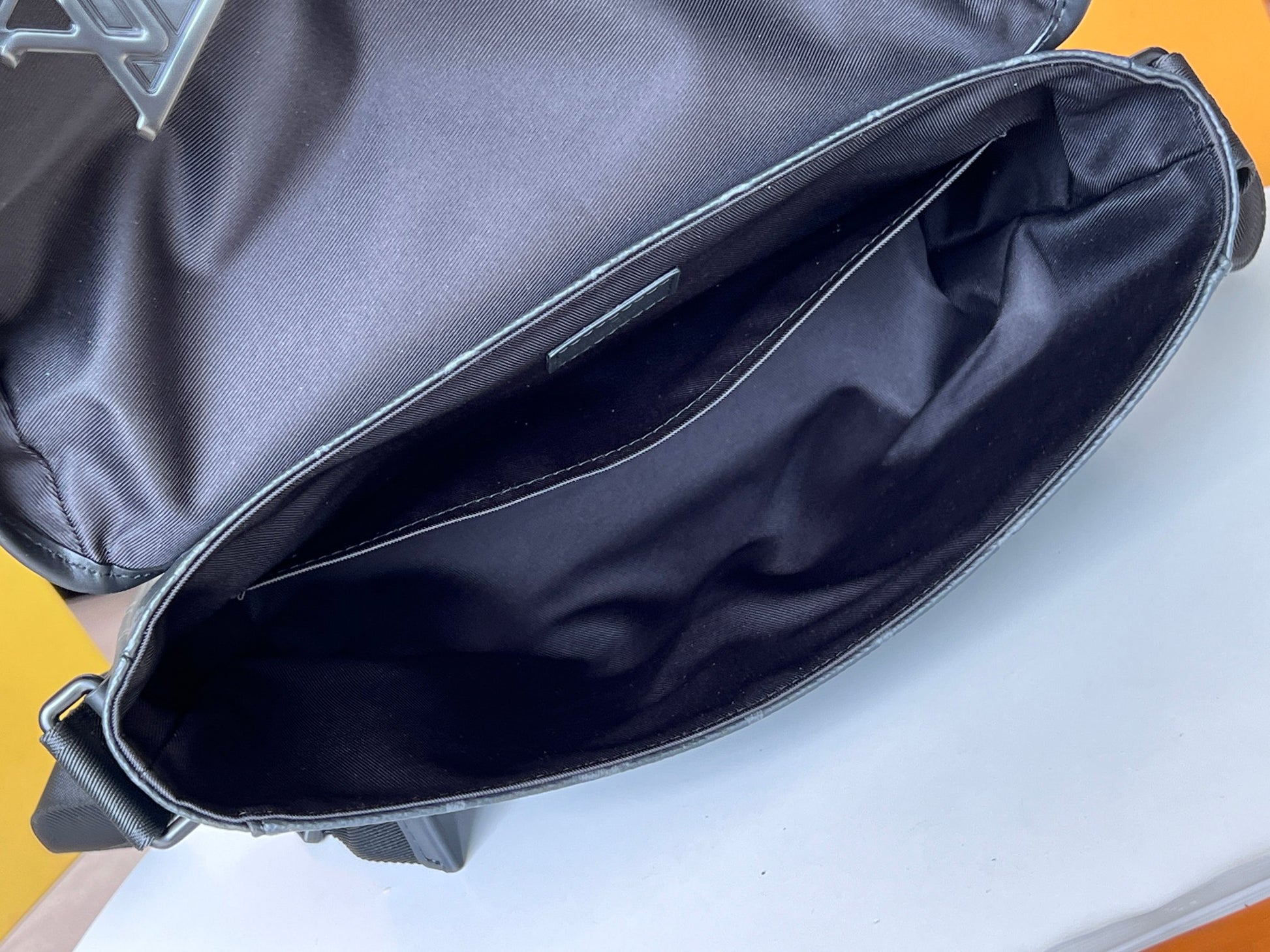 Louis Vuitton Trio Messenger Bag - Monogram Eclipse Canvas - Black/Grey