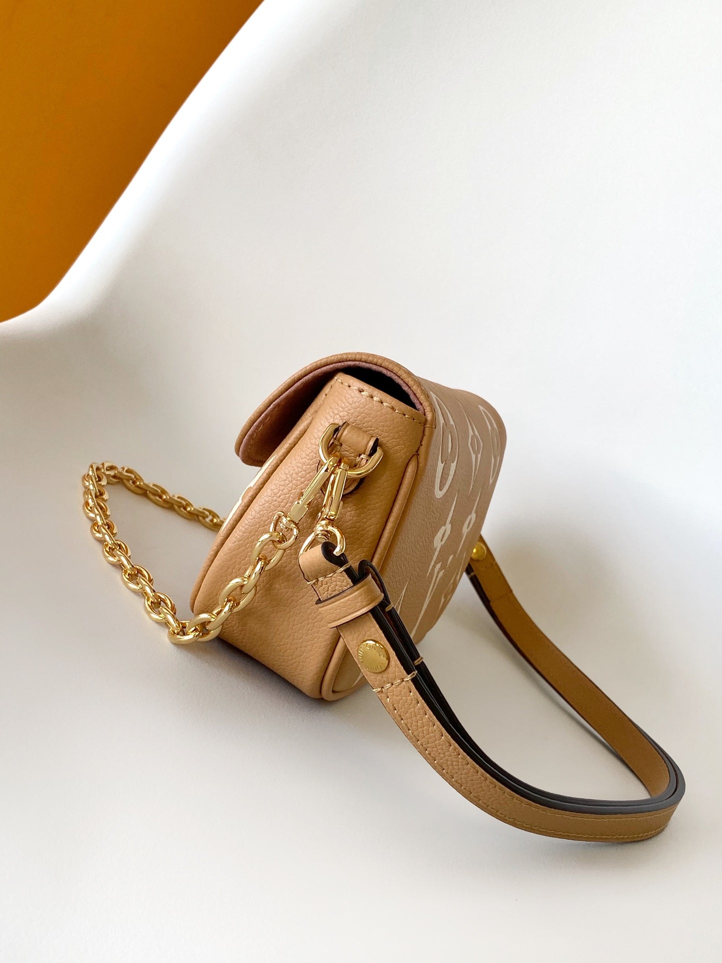 Louis Vuitton Easy Pouch on Strap Monogram Empreinte Leather - Beige