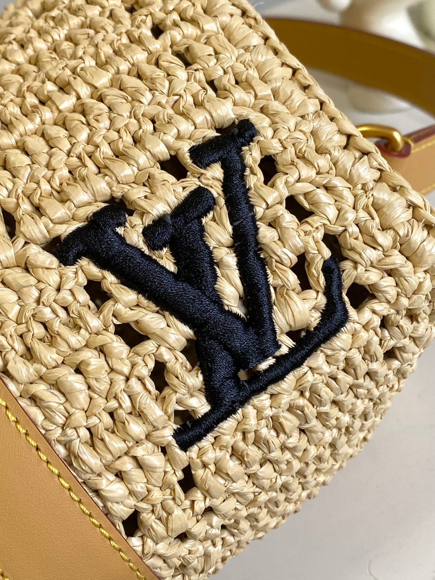Louis Vuitton Keepall Bandoulière 25 Raffia Handbag - Natural/Tan