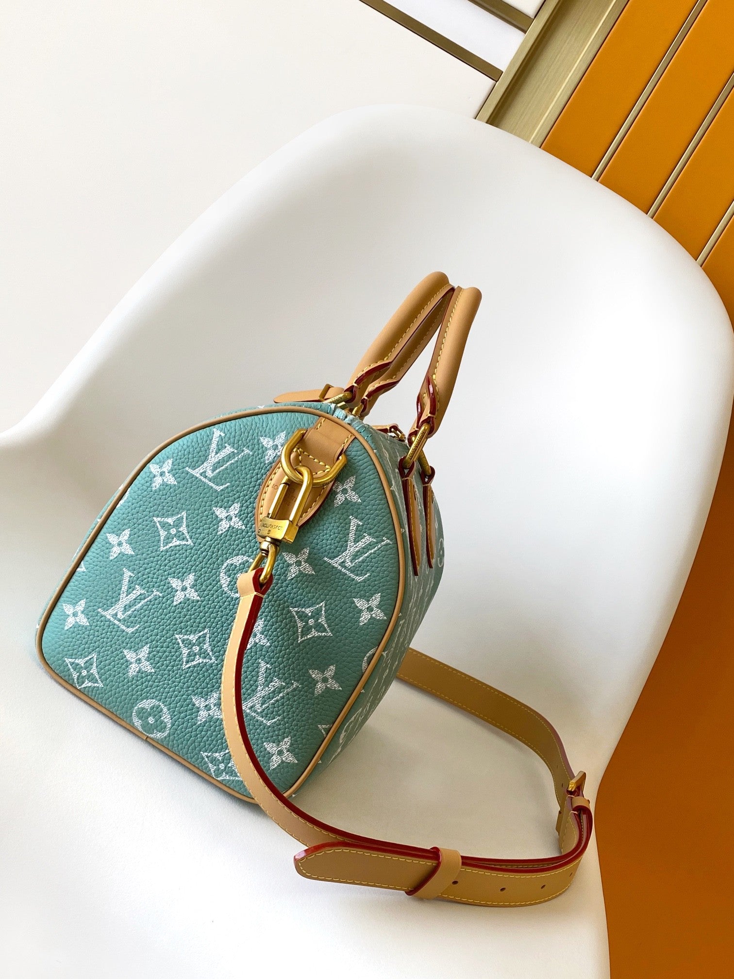 Louis Vuitton Speedy Bandoulière 25 Turquoise Monogram Canvas Bag