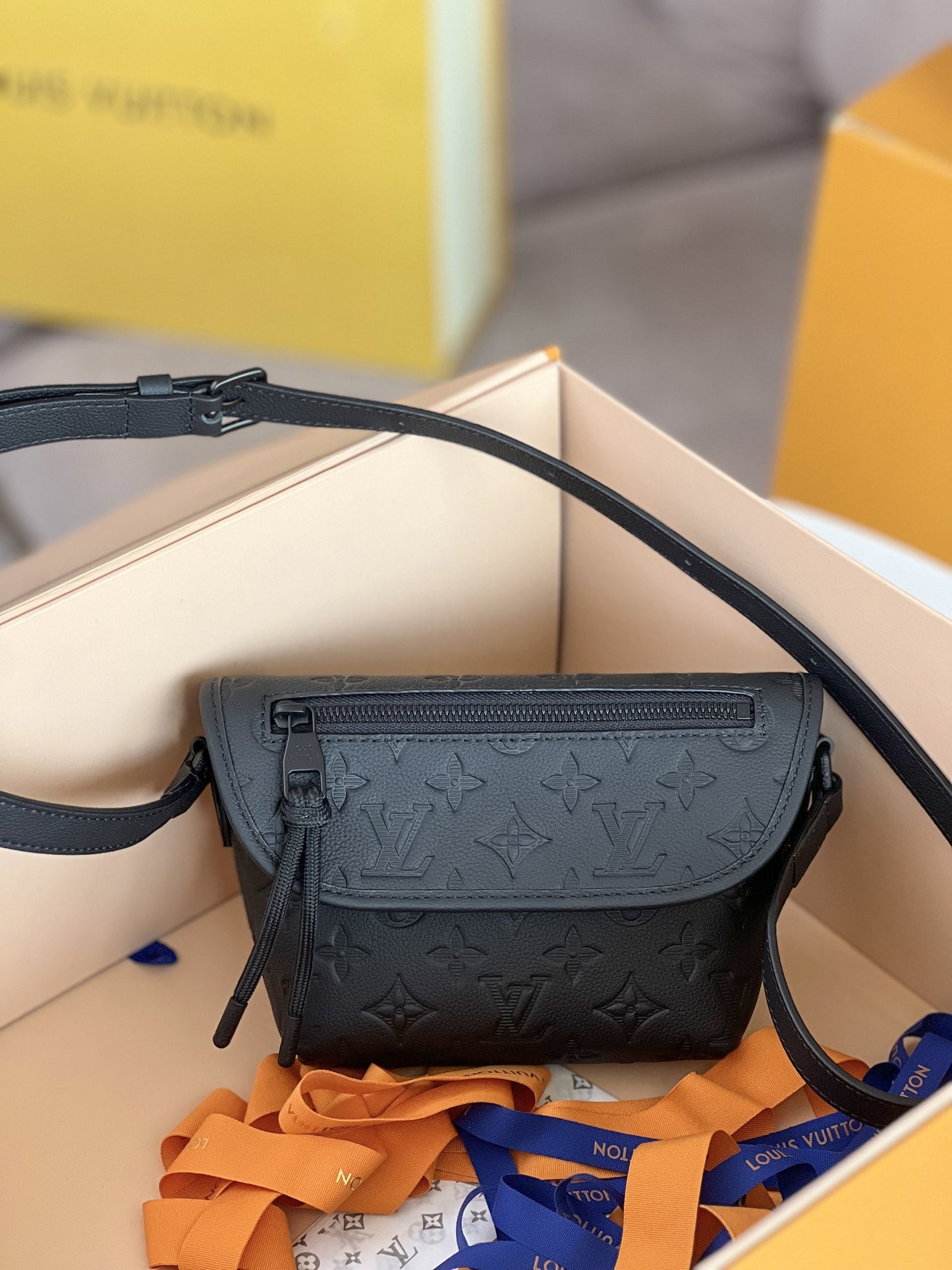 Louis Vuitton Racer Messenger Bag Monogram Shadow Leather Black