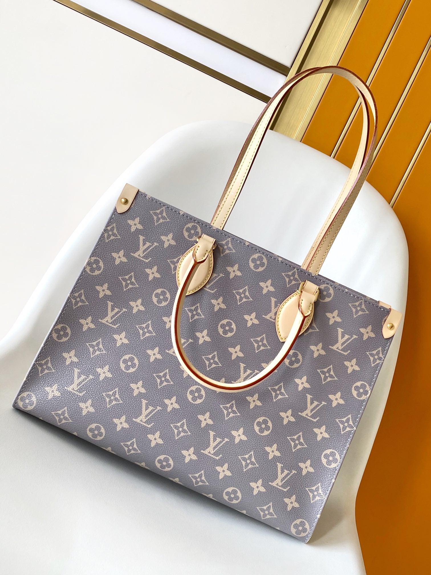 Louis Vuitton Onthego MM Monogram Empreinte Leather Tote Bag