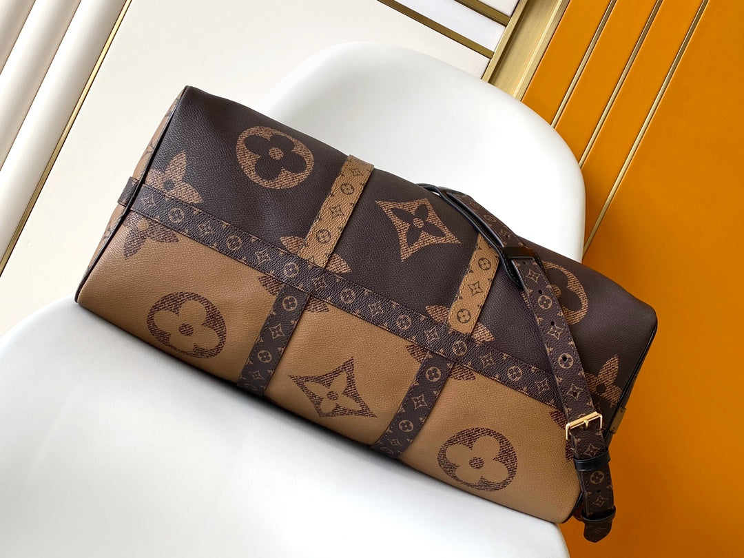 Louis Vuitton Keepall Bandoulière 50 Monogram Canvas Travel Bag
