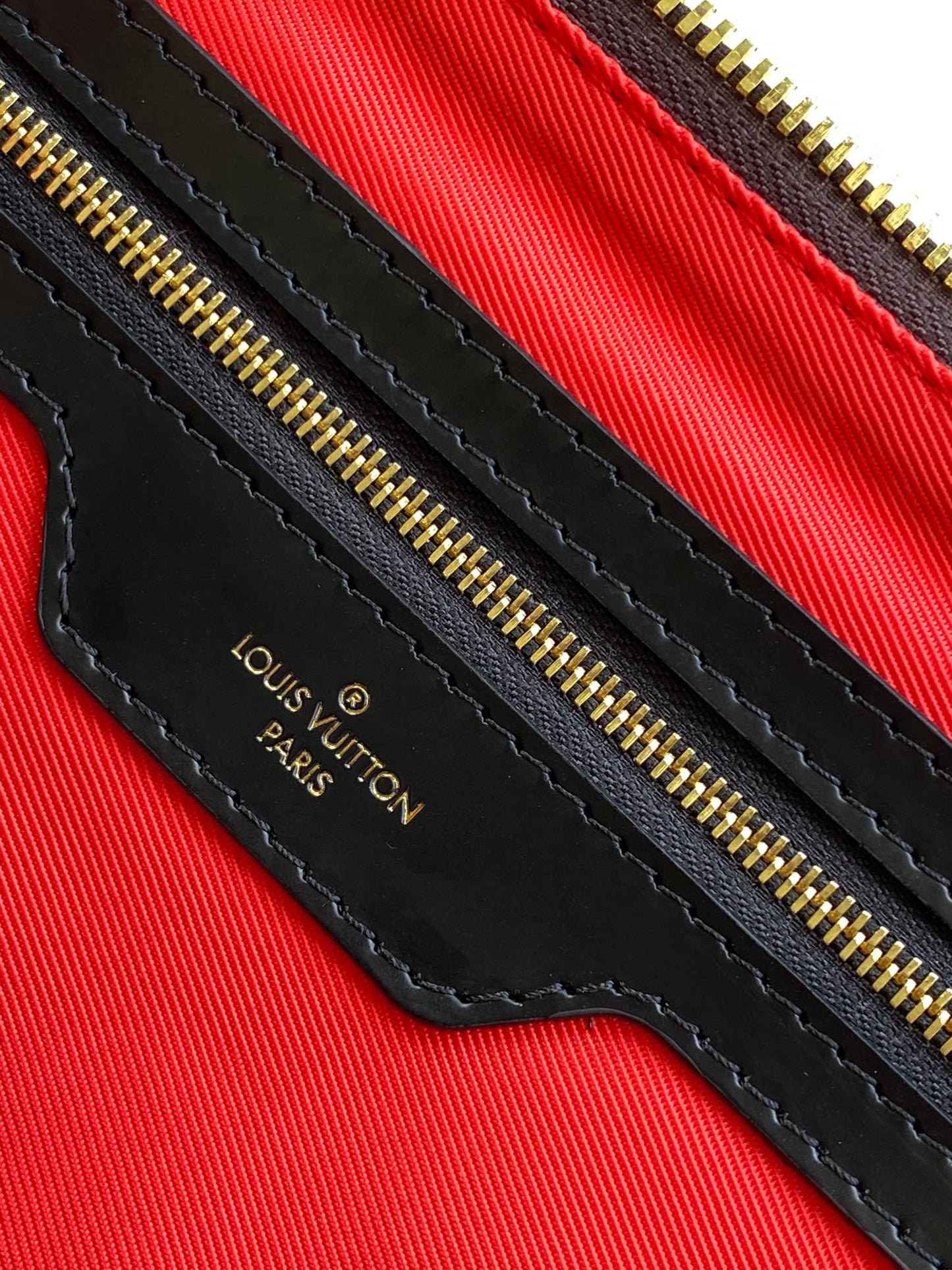 Louis Vuitton Keepall Bandoulière 50 Monogram Canvas Travel Bag