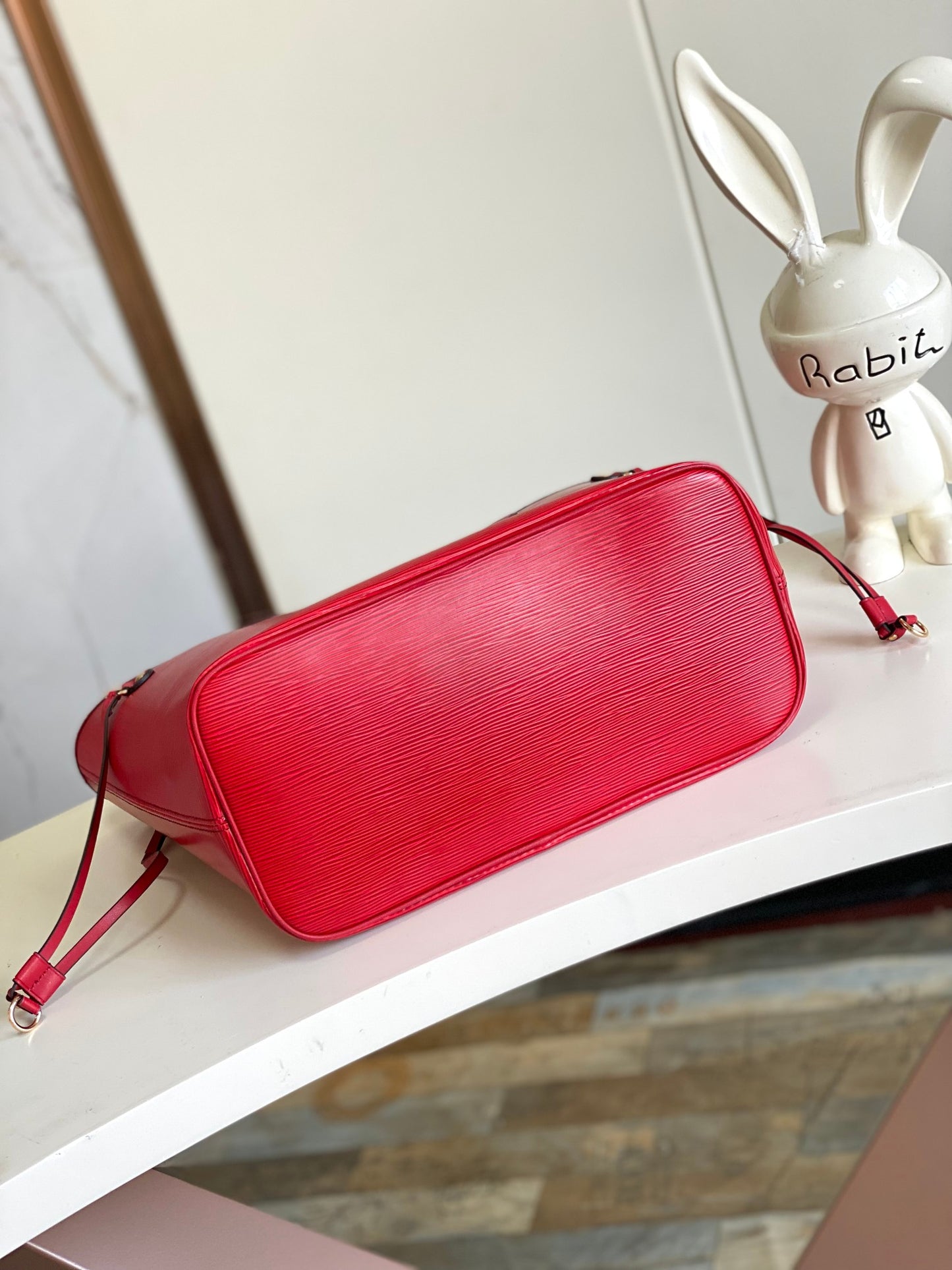 Elegant Red Leather Tote Bag - Large Capacity Women's Shoulder Handbag