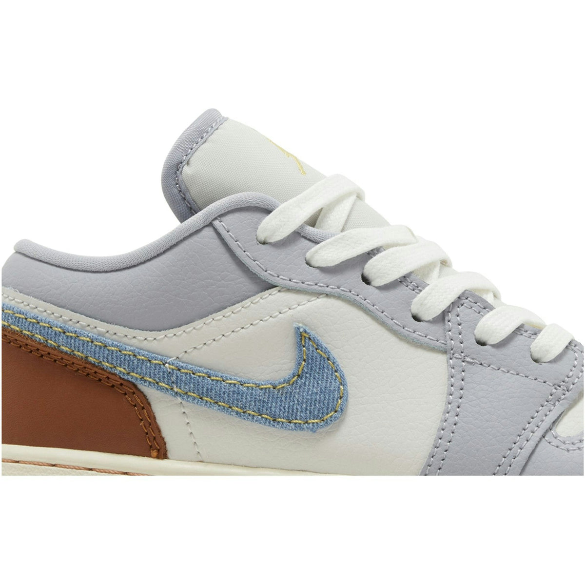 ( Youth ) Air Jordan 1 Low SE 'Sashiko' FZ5046-041