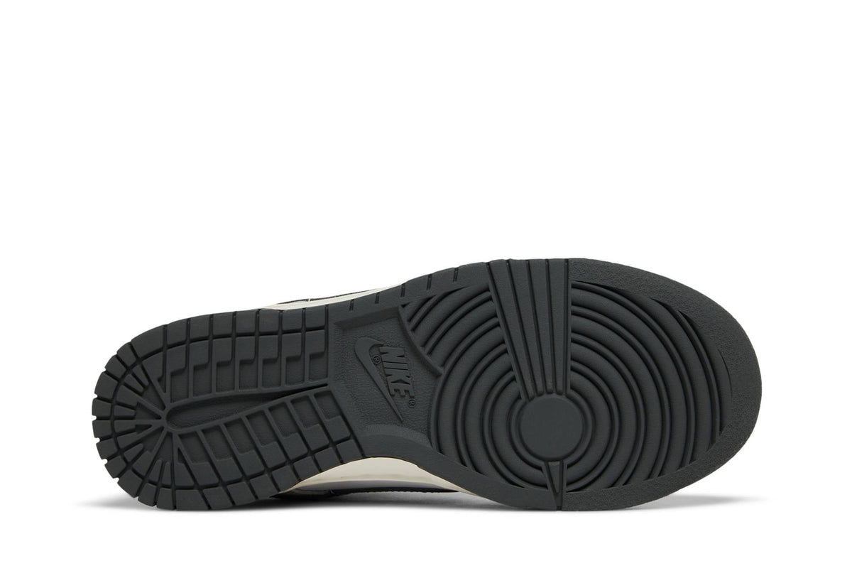 ( Women ) Nike Dunk Low 'Light Smoke Grey' DD1503-117