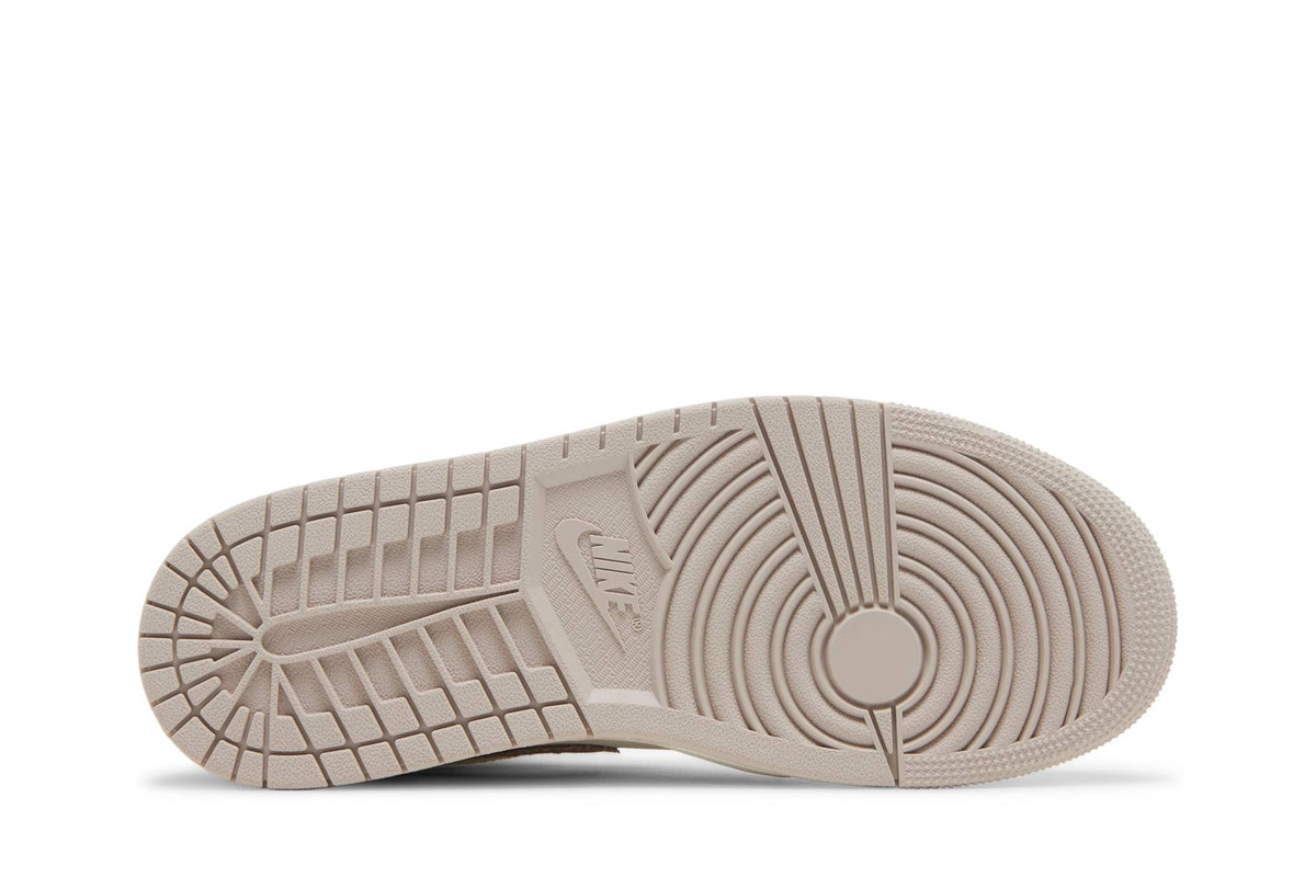 Air Jordan 1 Mid Craft 'Inside Out' DM9652-102