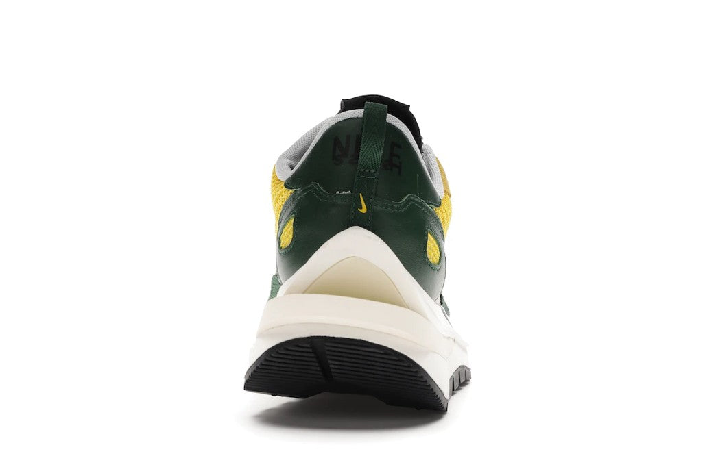 Nike Vaporwaffle Sacai Tour Yellow Stadium Green