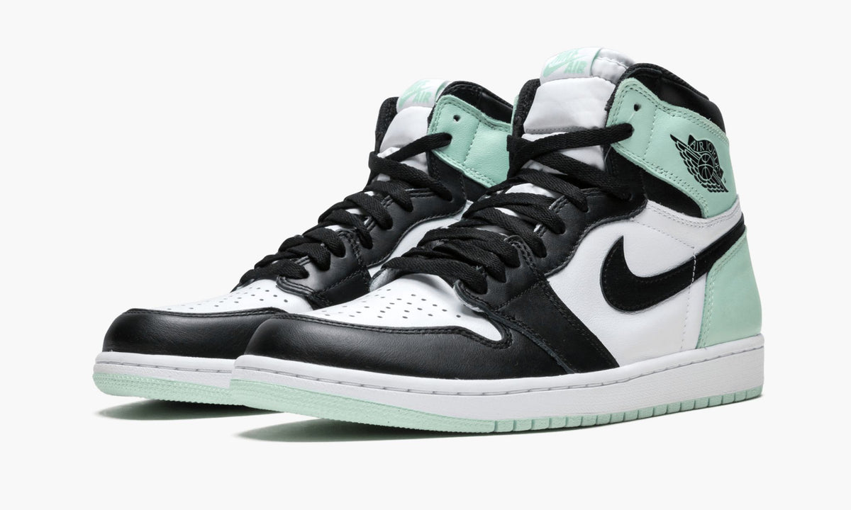 Air Jordan 1 Retro High OG NRG "Igloo"