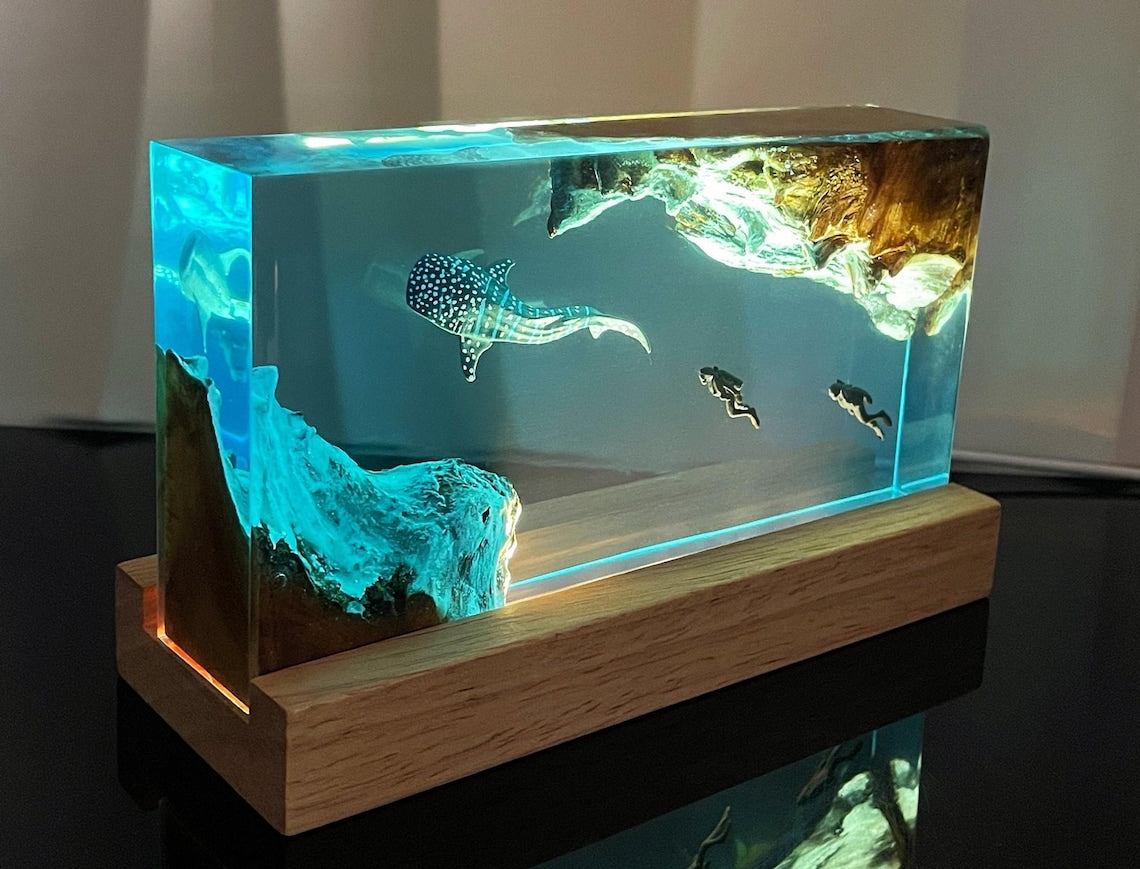 Whale Shark Cube Resin Lamp, Diver Ocean Diorama Night Light, Free Engraving on Wooden Base, Handmade Gift