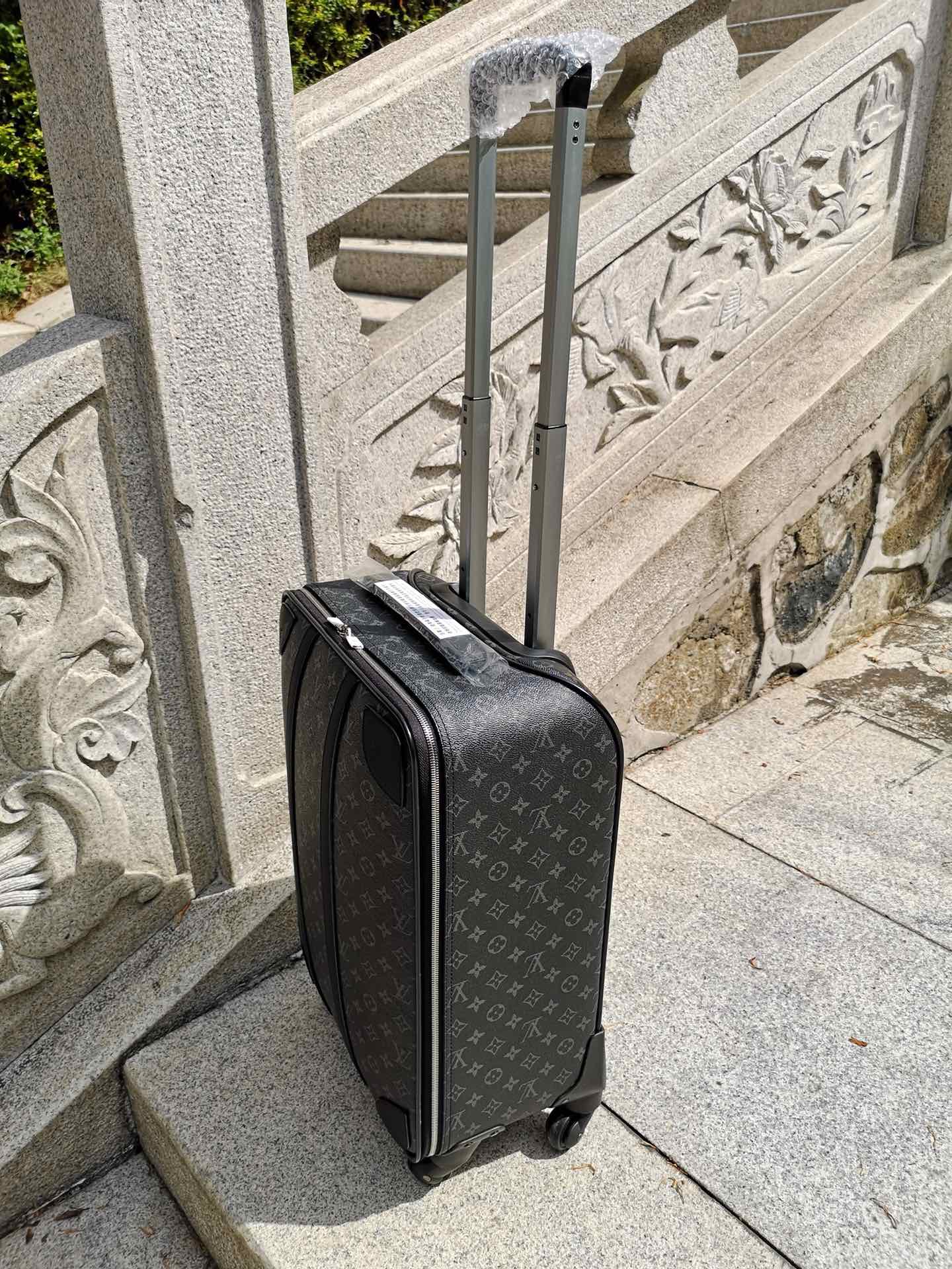 Vintage Monogram Pattern 2-Piece Luggage Set with Cosmetic Case