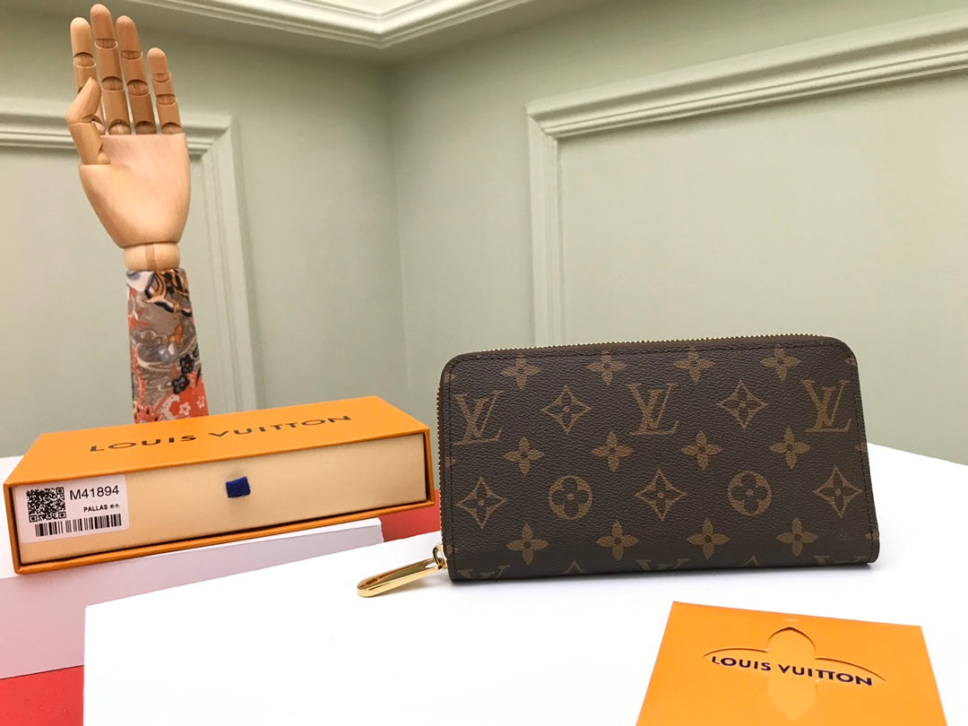 Louis Vuitton Zippy Wallet Monogram Canvas Brown