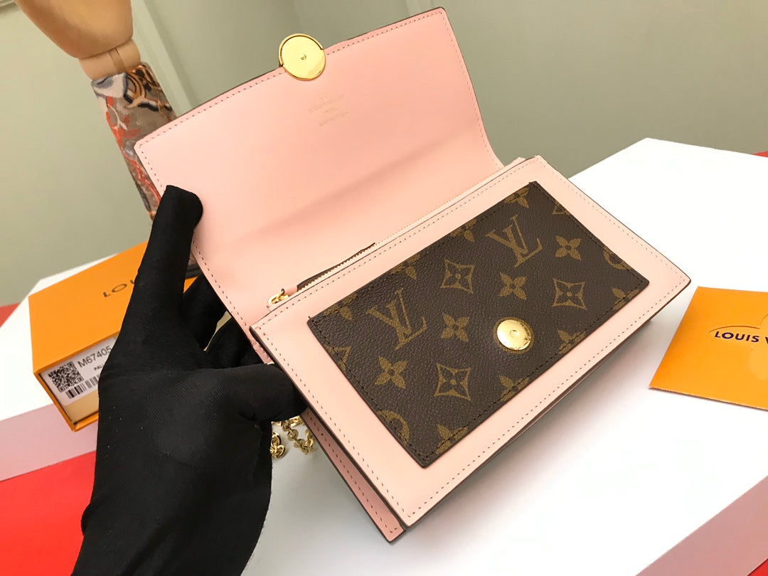 Louis Vuitton Pallas Wallet on Chain Monogram Canvas & Rose Ballerine Pink