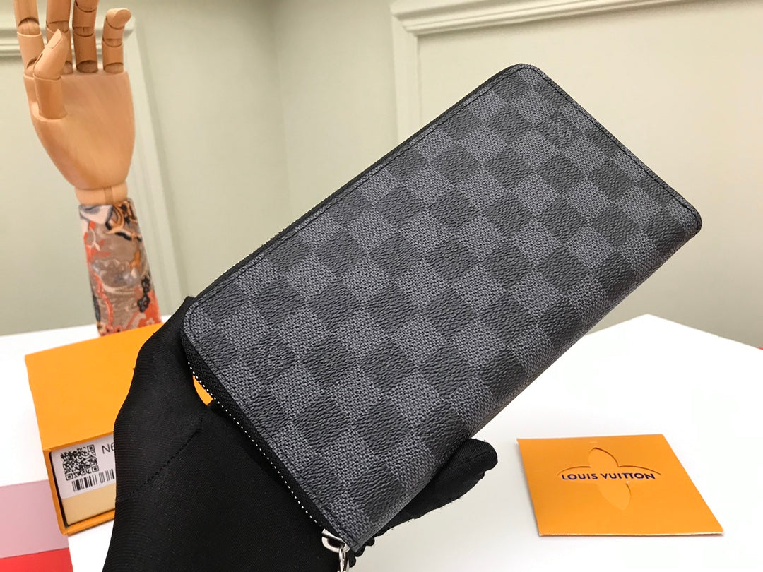 Louis Vuitton Damier Graphite Canvas Zippy XL Wallet - Black/Grey