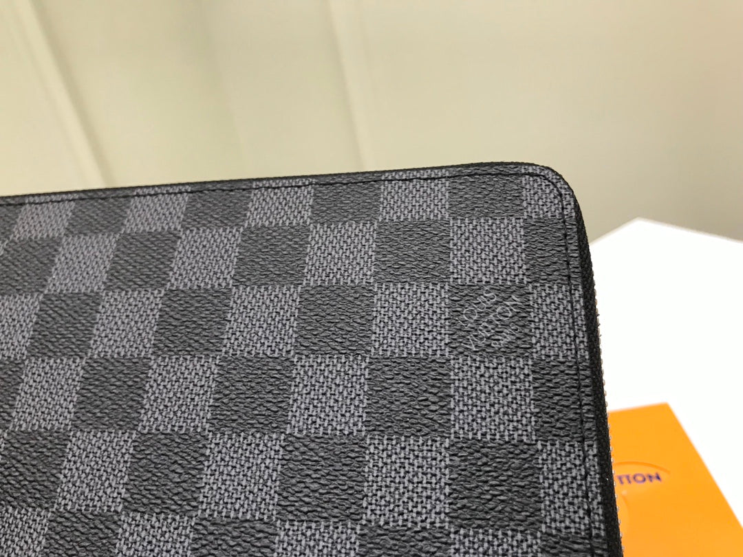 Louis Vuitton Damier Graphite Canvas Zippy XL Wallet - Black/Grey