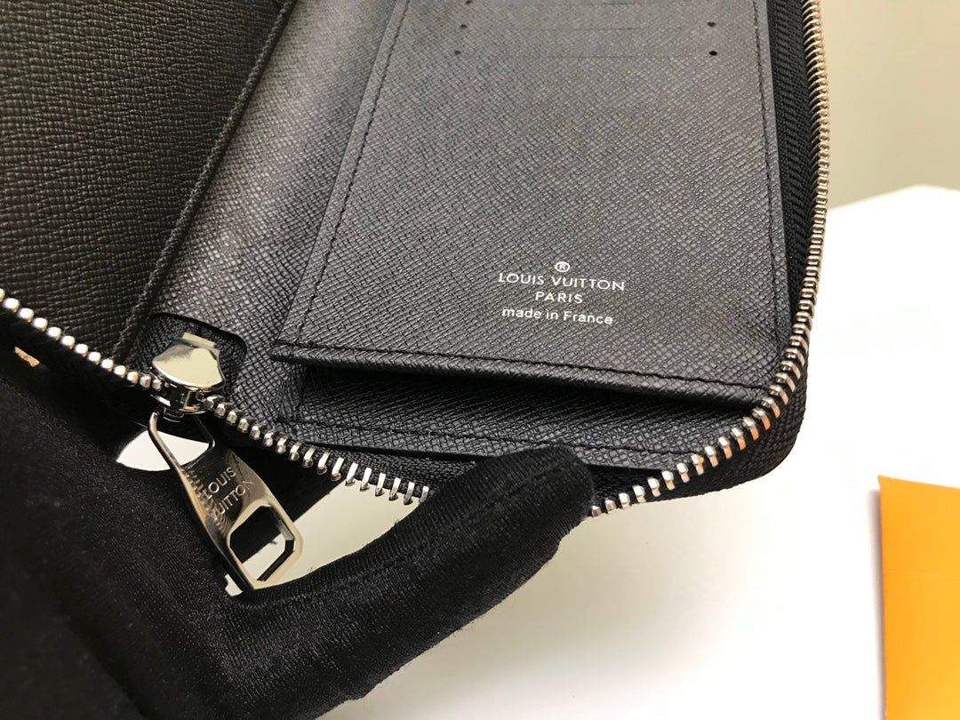 Louis Vuitton Zippy Wallet Vertical - Monogram Eclipse Canvas