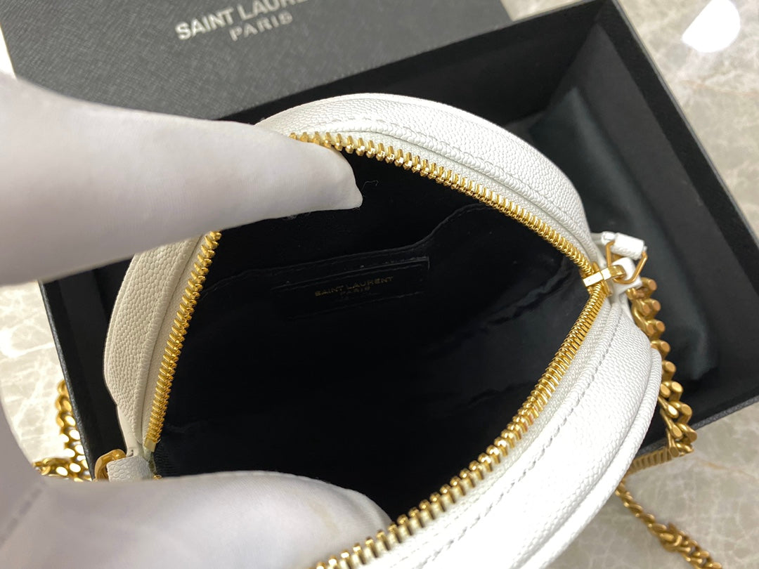 Saint Laurent Vinyle Round Camera Bag in Matelassé Grain de Poudre Embossed Leather White